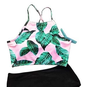 Super cute bathing suit top!